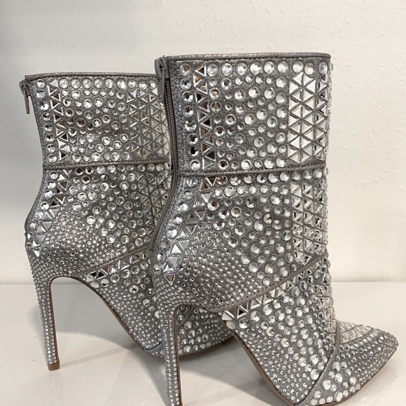 Steve Madden Whole Rhinestone Heels - Picture 5 of 6